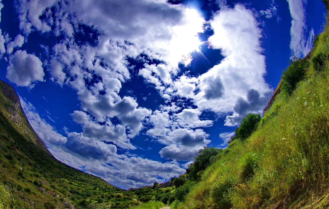 Фото обои поле, небо, трава, облака, панорама