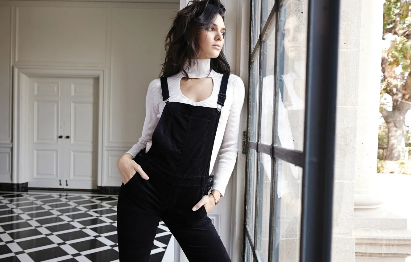 Фото обои girl, brunette, cute, jumpsuit