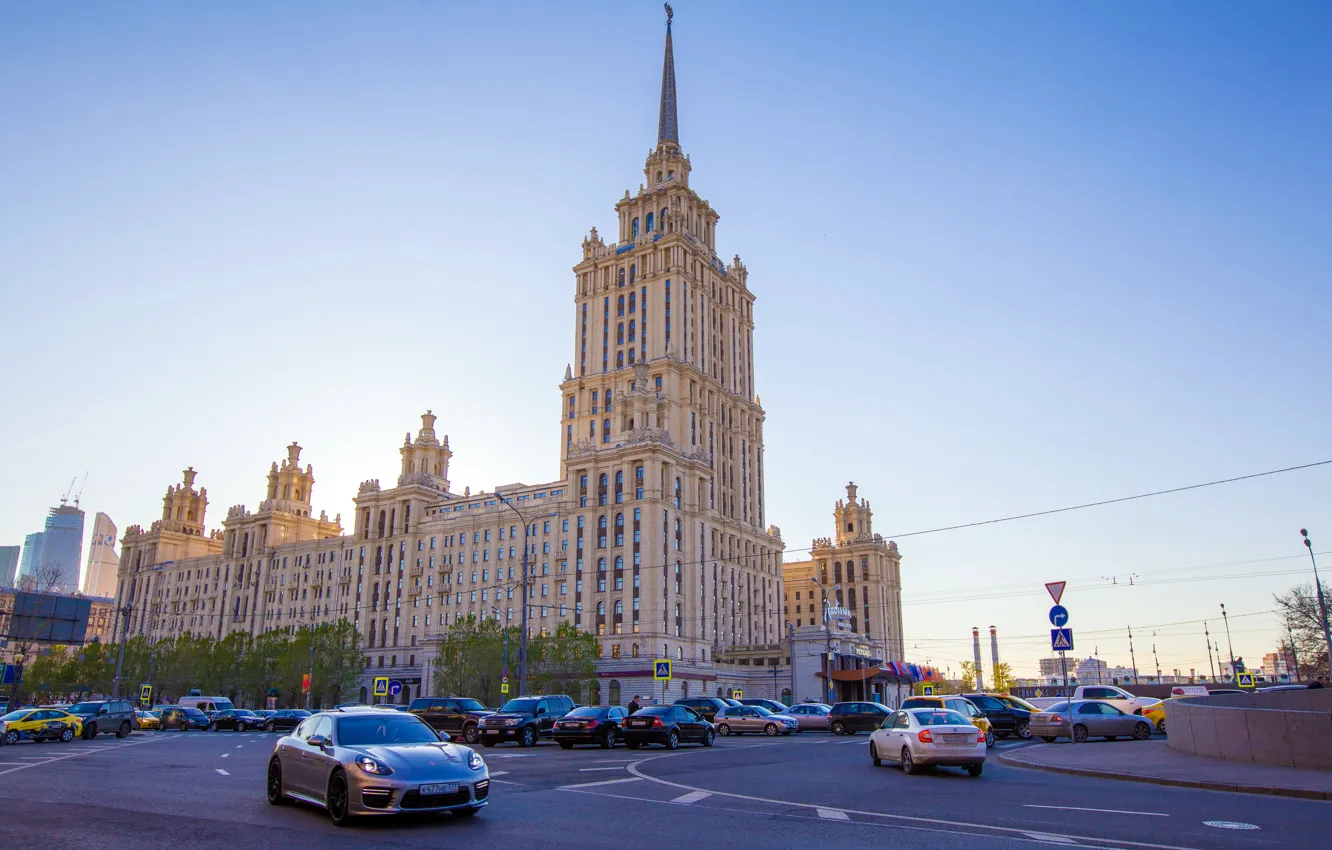 Фото обои дорога, улица, Москва, автомобили, Moscow, Radisson royal hotel