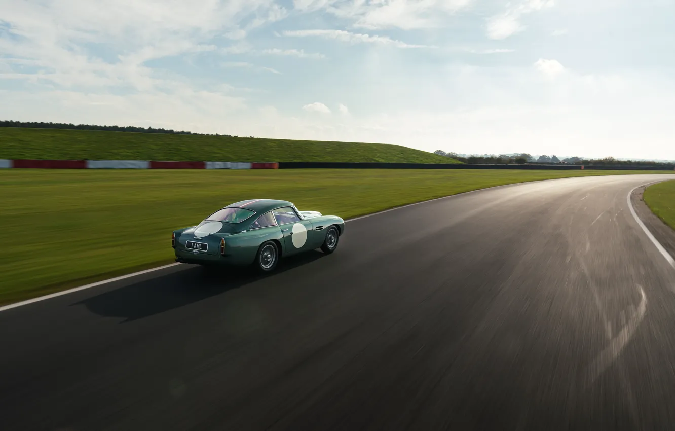 Фото обои Aston Martin, Закат, Скорость, Трасса, Classic, 2018, Classic car, 1958