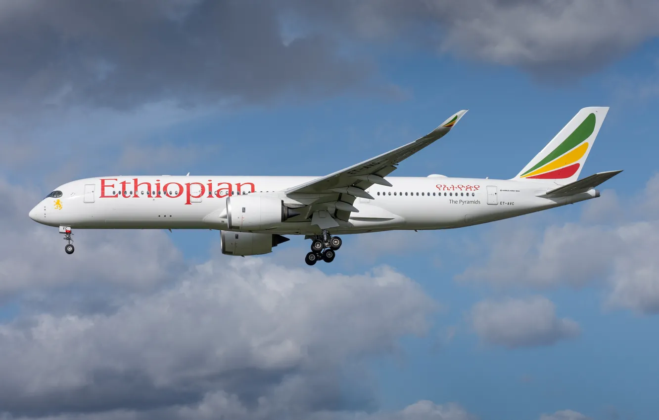 Фото обои Airbus, A350-900, Ethiopian Airlines