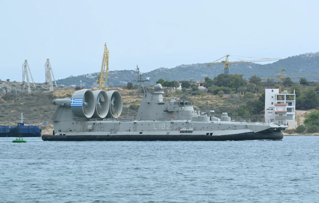 Фото обои десантный корабль, ВМС Греции, Kerkyra, L182