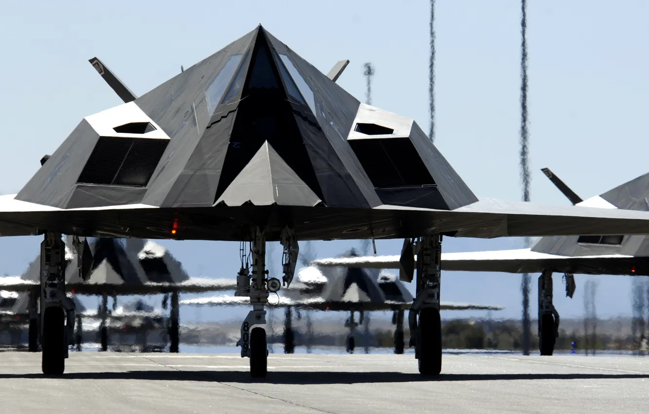 Фото обои аэродром, ВВС США, Holloman Air Force Base, F-117 Nighthawks, истребитель-невидимка