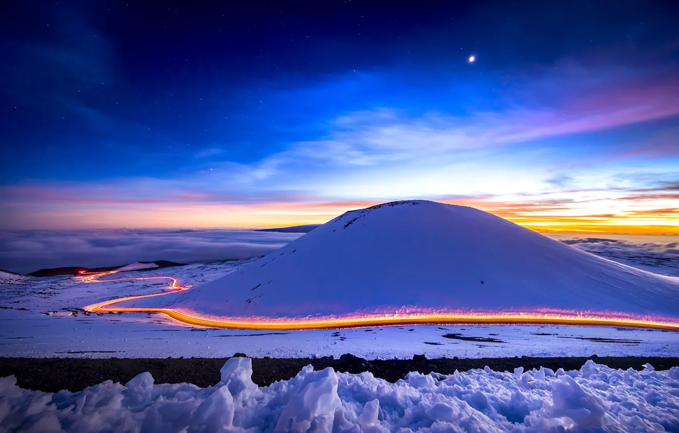 Фото обои зима, дорога, небо, свет, снег, ночь, луна, выдержка