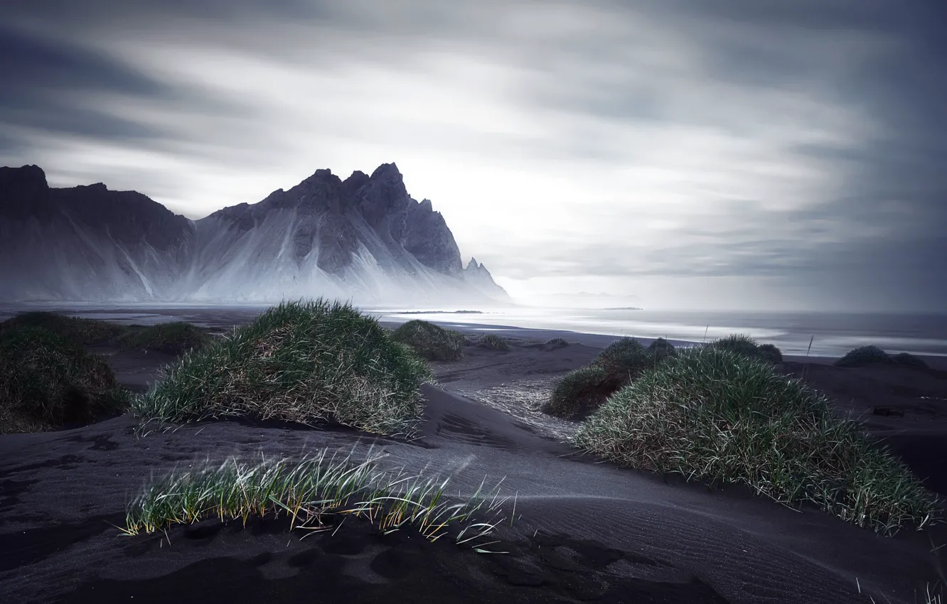 Фото обои море, горы, берег, Vestrahorn Islande
