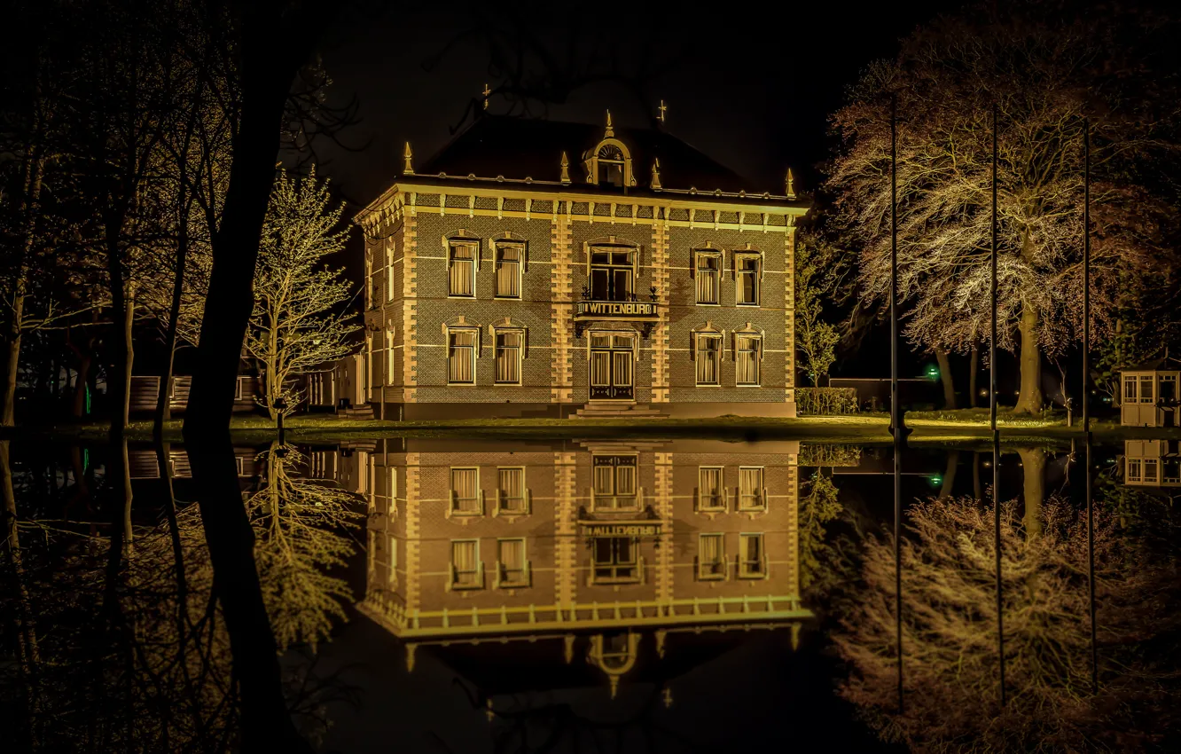 Фото обои ночь, огни, озеро, дом, парк, Германия, Мекленбург-Передняя Померания, Виттенбург