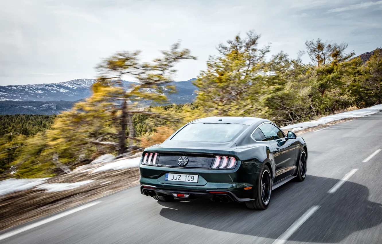 Фото обои скорость, Mustang, Ford, вид сзади, 2018, Bullitt