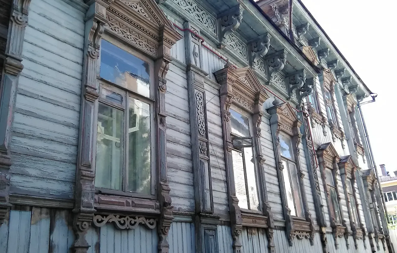 Фото обои резьба, деревянный дом, наличники