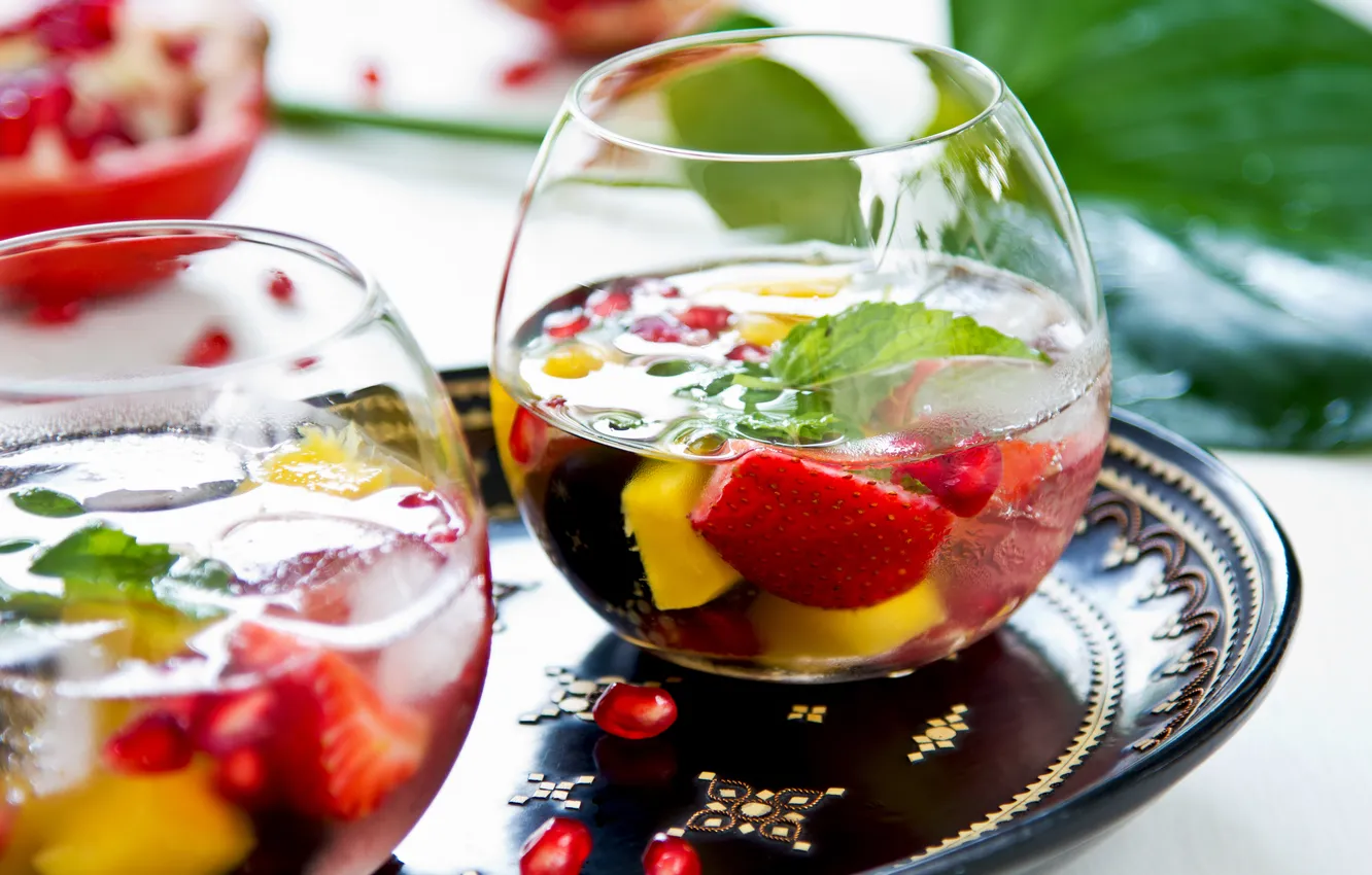 Фото обои клубника, манго, гранат, pomegranate, strawberries, mango, fruit drink, фруктовый напиток