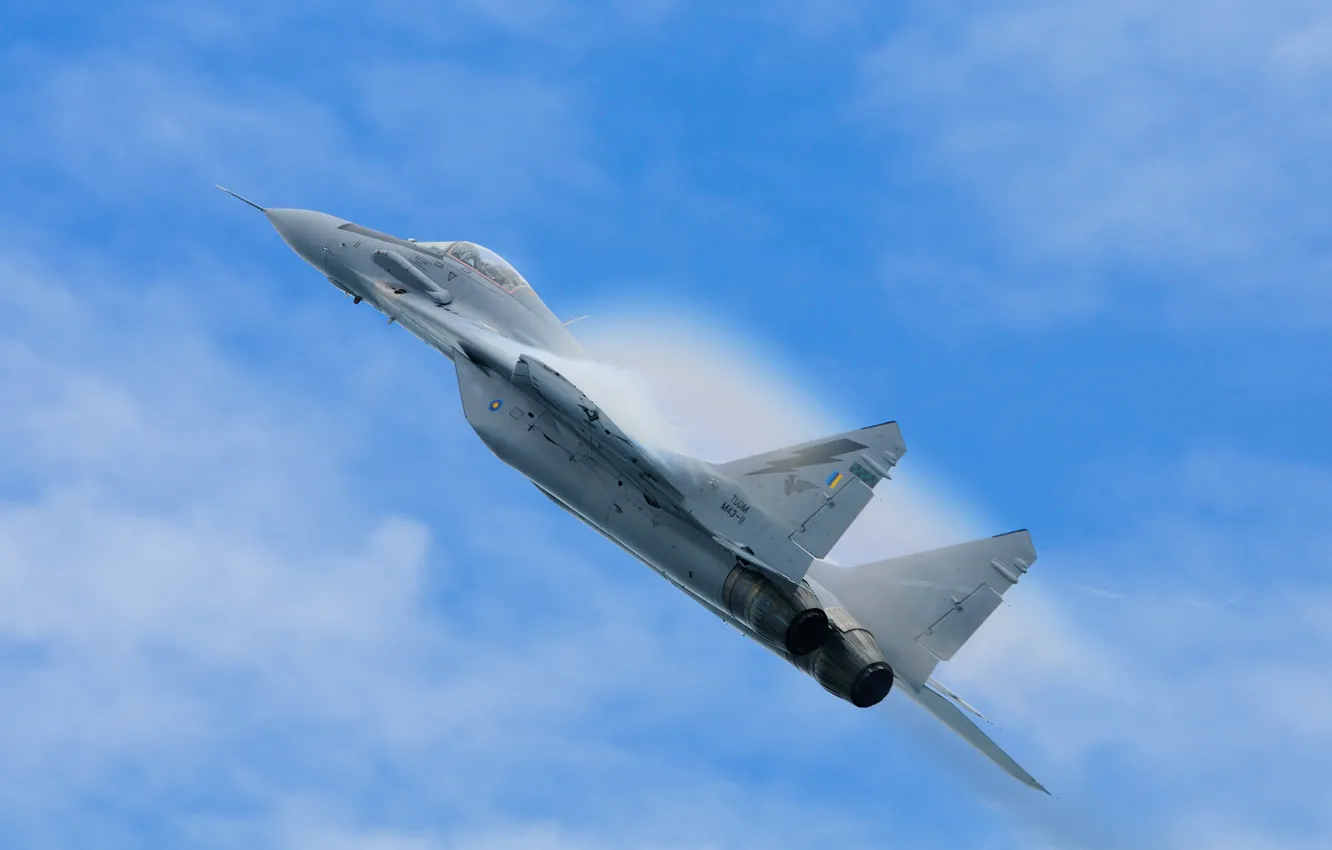 Фото обои небо, истребитель, полёт, многоцелевой, MiG-29, МиГ-29