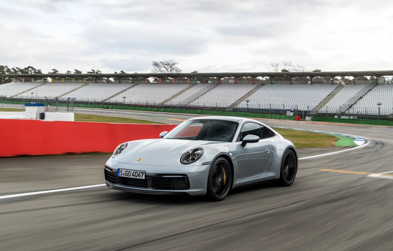 Фото обои купе, скорость, 911, Porsche, трибуны, Carrera 4S, 992, 2019