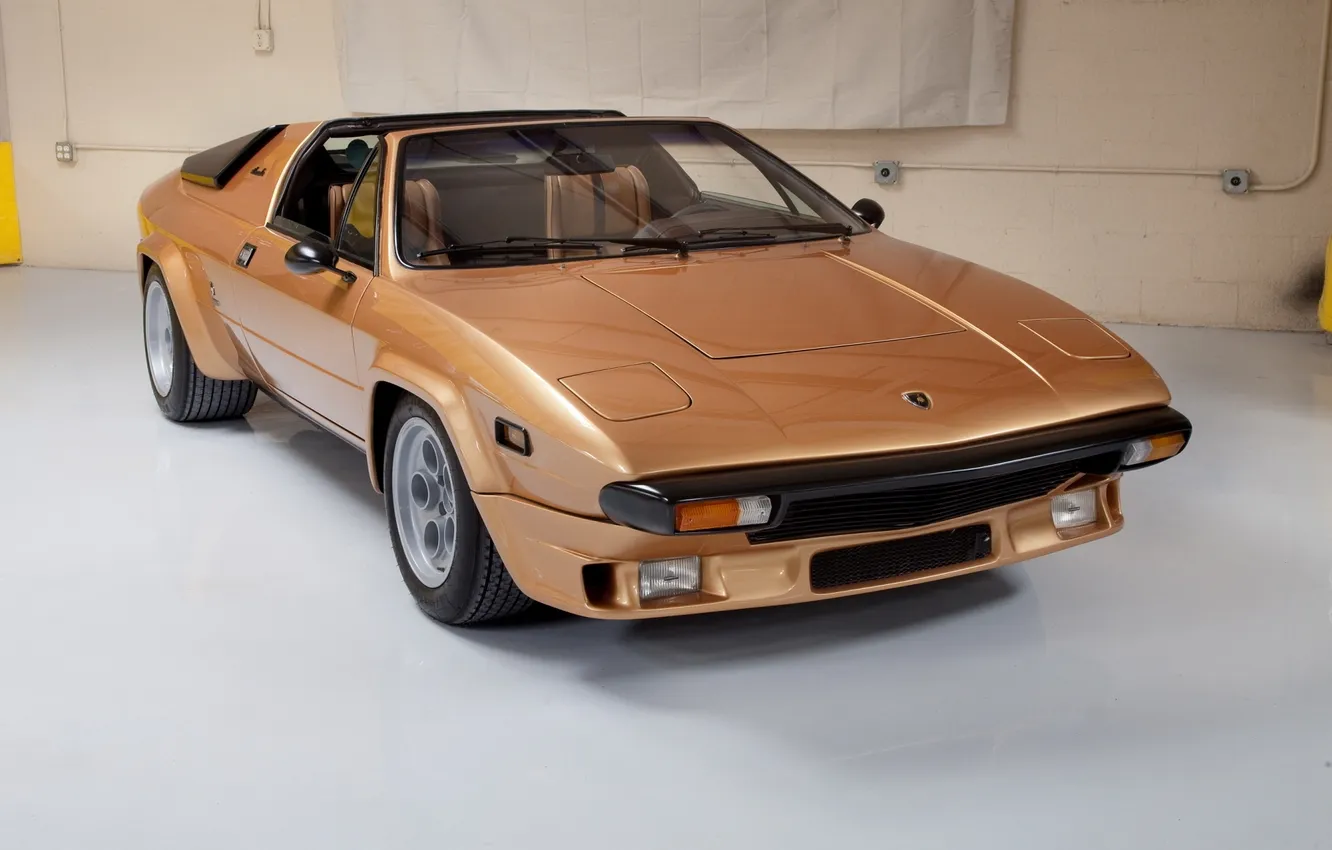 Фото обои Lamborghini, мощь, классика, бронза, Silhouette \'1976–78