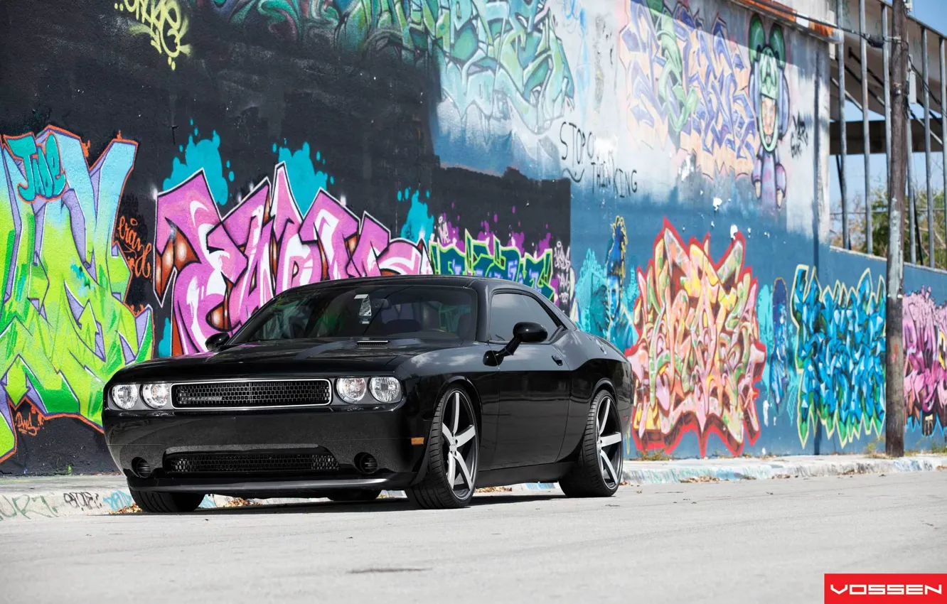 Фото обои Dodge, Challenger, graffity, SRT