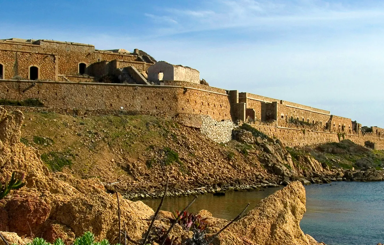 Фото обои море, небо, горы, стена, панорама, крепость