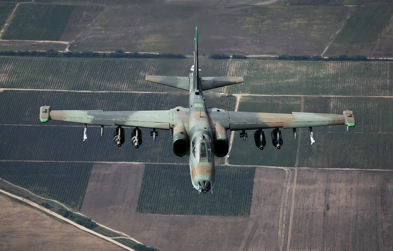 Фото обои полет, ландшафт, штурмовик, Су-25, дозвуковой, бронированный