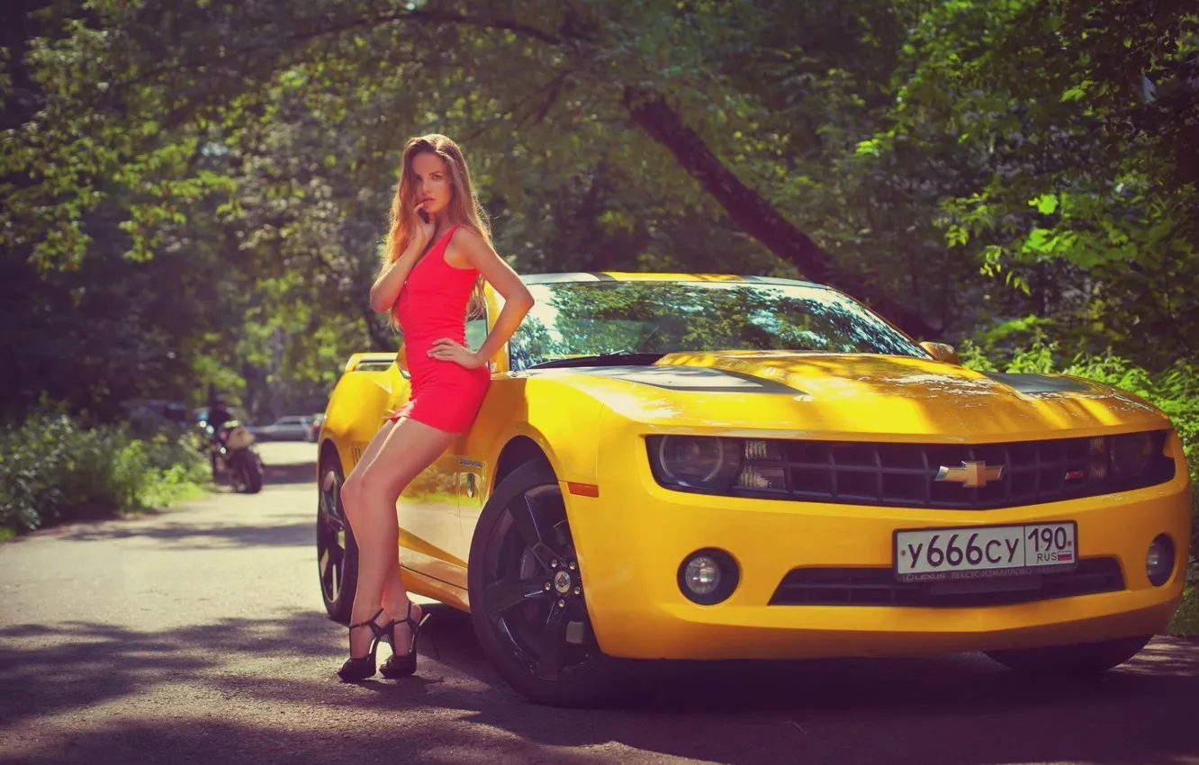 Фото обои машина, девушка, Chevrolet
