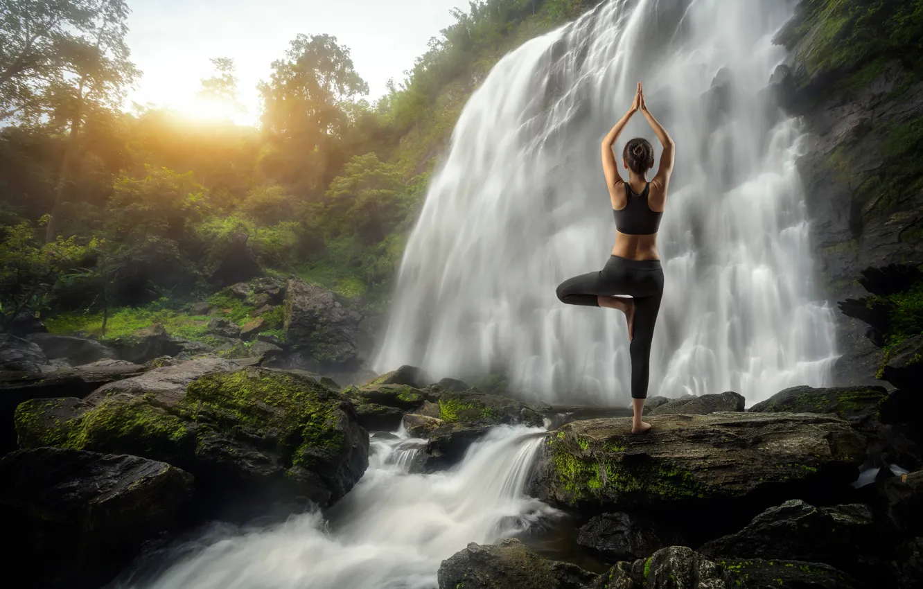 Фото обои девушка, водопад, Yoga