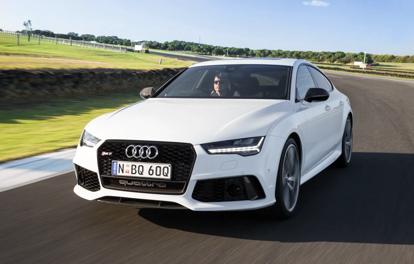 Audi rs машина. Audi rs7 Sportback. Audi rs7 Sportback 2016. Audi rs7 Sportback белая. Audi rs7 Sportback Performance 2016.