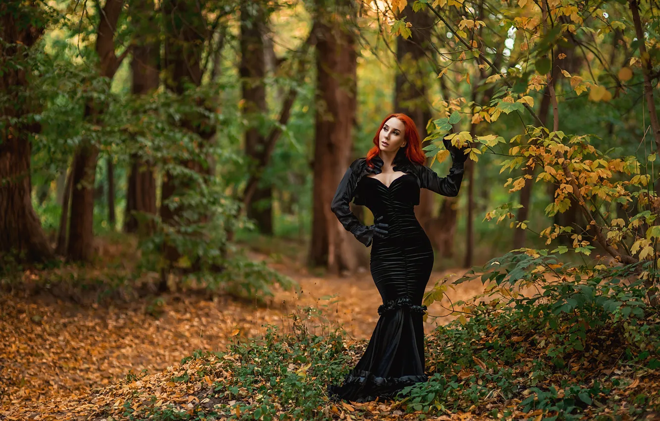 Фото обои dress, park, model, pretty, redhead, pose, Георгий Дьяков