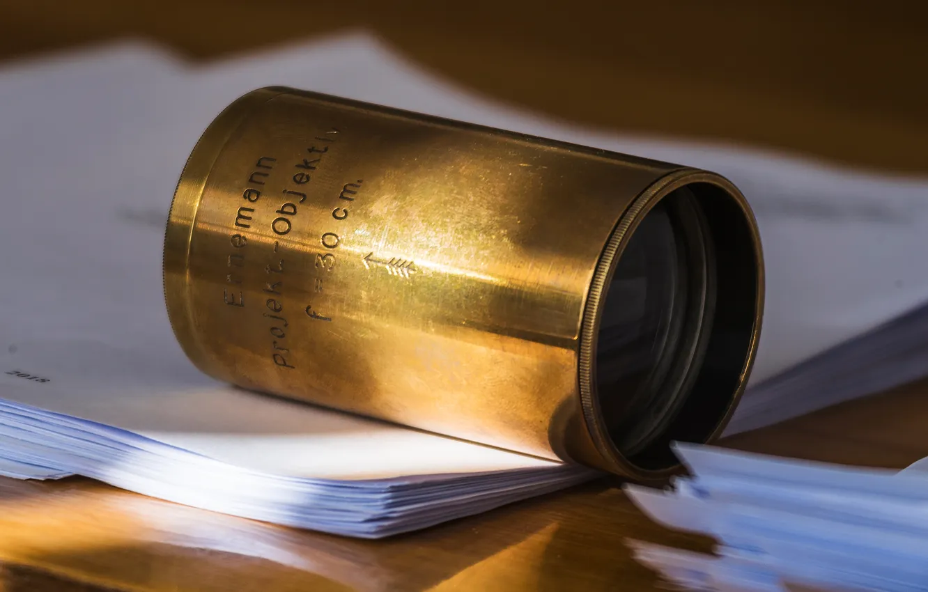 Фото обои metal, lens, antique, bronze, magnification