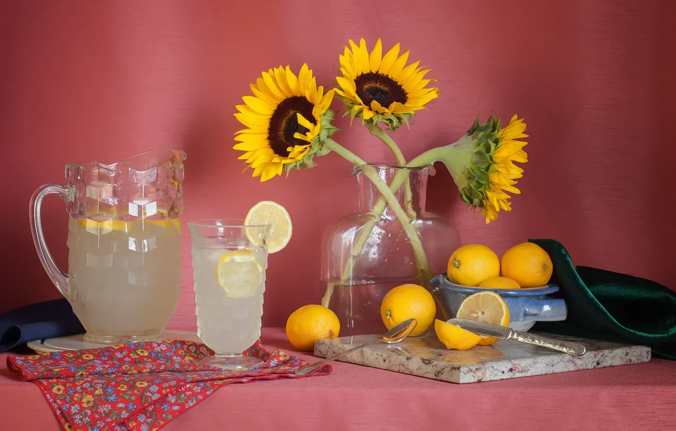 Фото обои подсолнухи, лимон, лимонад