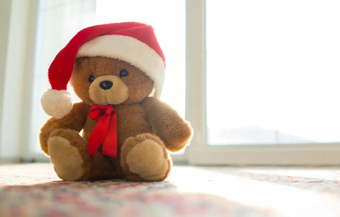 Фото обои Новый Год, Рождество, мишка, Christmas, New Year, teddy bear, Merry, santa hat