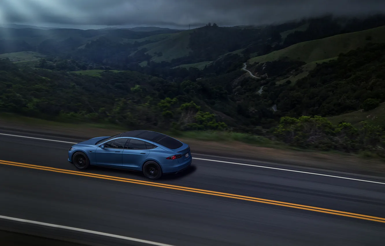 Фото обои Car, Blue, Speed, Tesla, Road, Rear, P85D