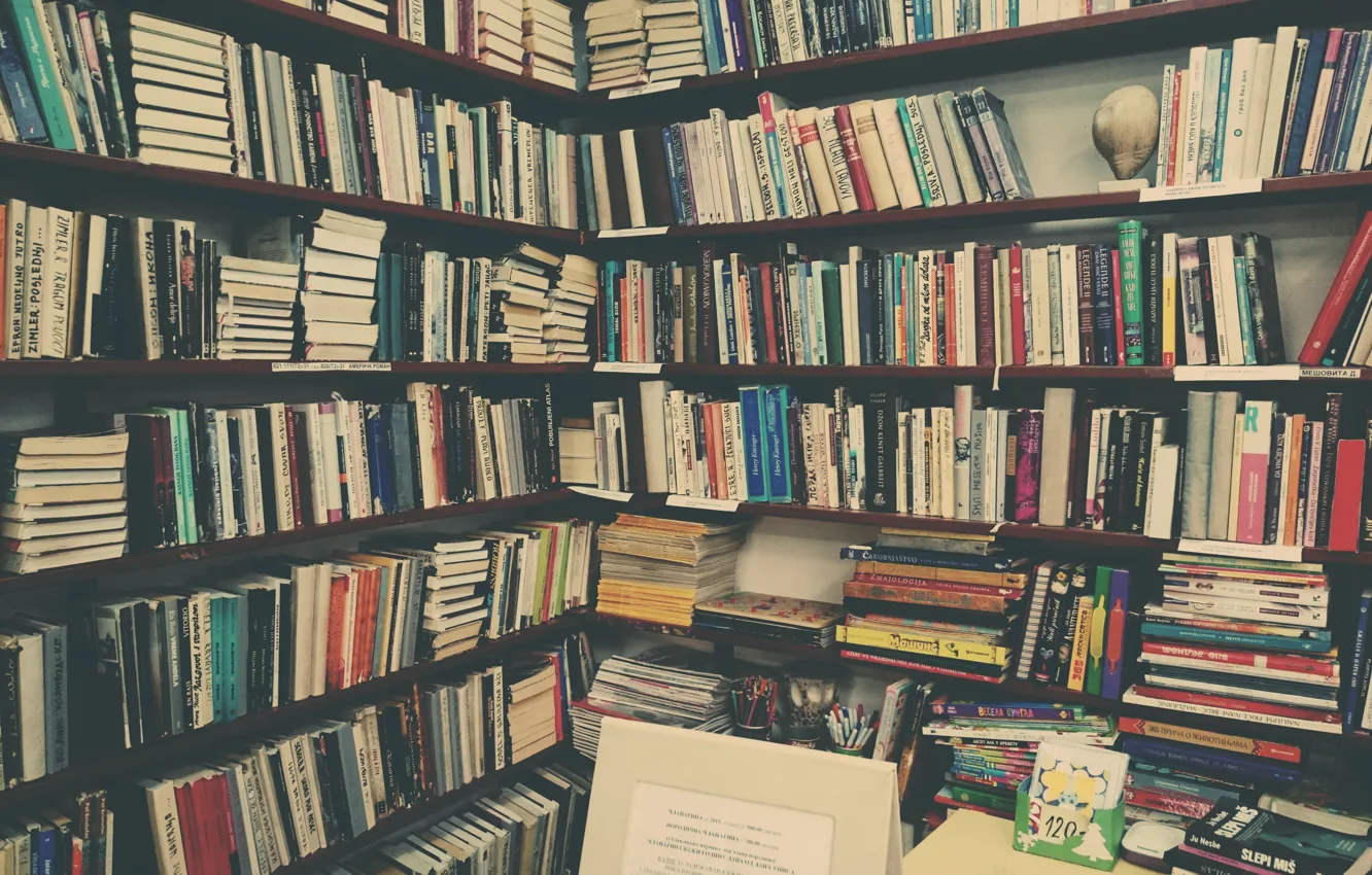 Фото обои table, books, library