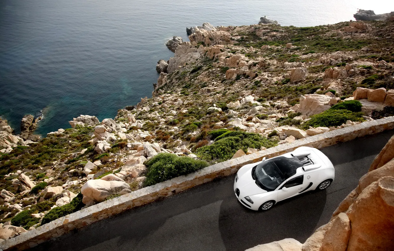 Фото обои скалы, берег, тачки, Bugatti, Grand, Veyron, cars, auto wallpapers