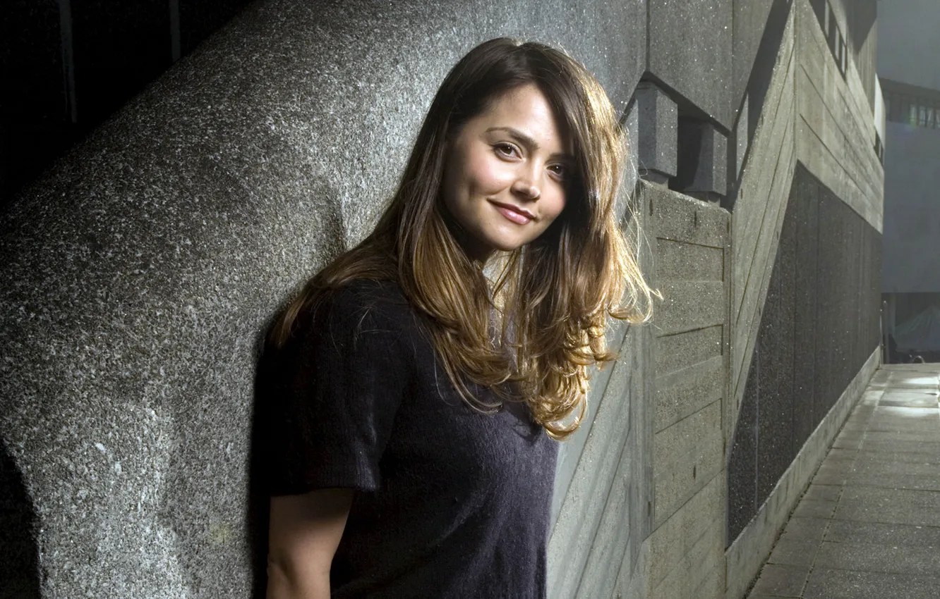 Фото обои улыбка, актриса, брюнетка, jenna coleman