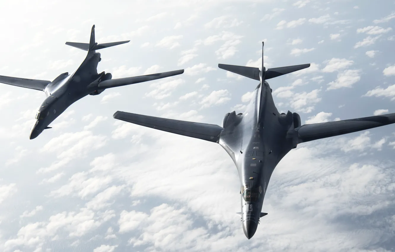 Фото обои Lancer, B-1B, ВВС США, Rockwell, стратегический бомбардировщик, с крылом изменяемой стреловидности, американский сверхзвуковой
