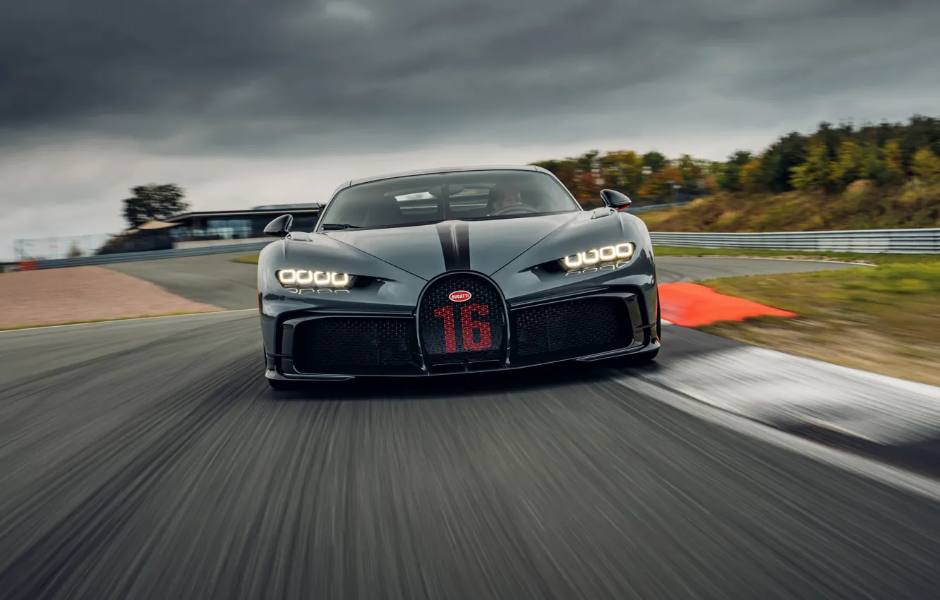 Bugatti Chiron Sport back