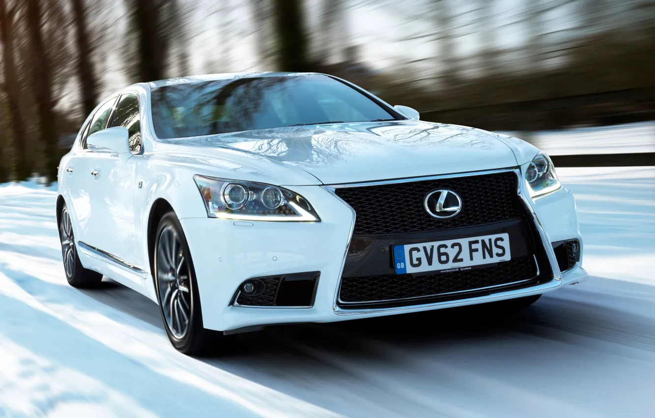 Картинки машин лексус. Лексус LS 470. Lexus ls460 2012 White. Машина Лексус белый. Lexus ls460 f Sport.