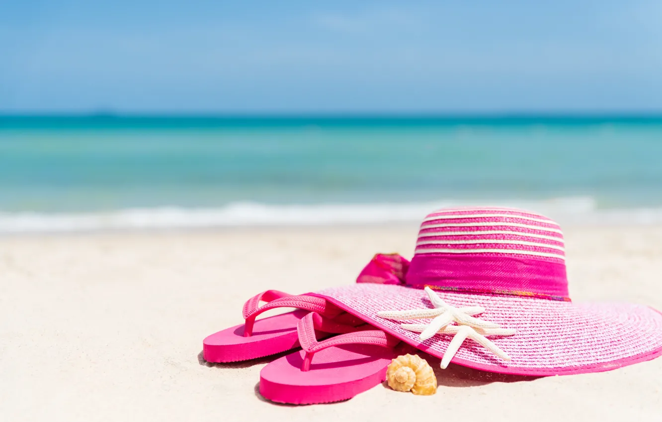 Фото обои песок, пляж, отдых, звезда, шляпа, ракушки, summer, beach