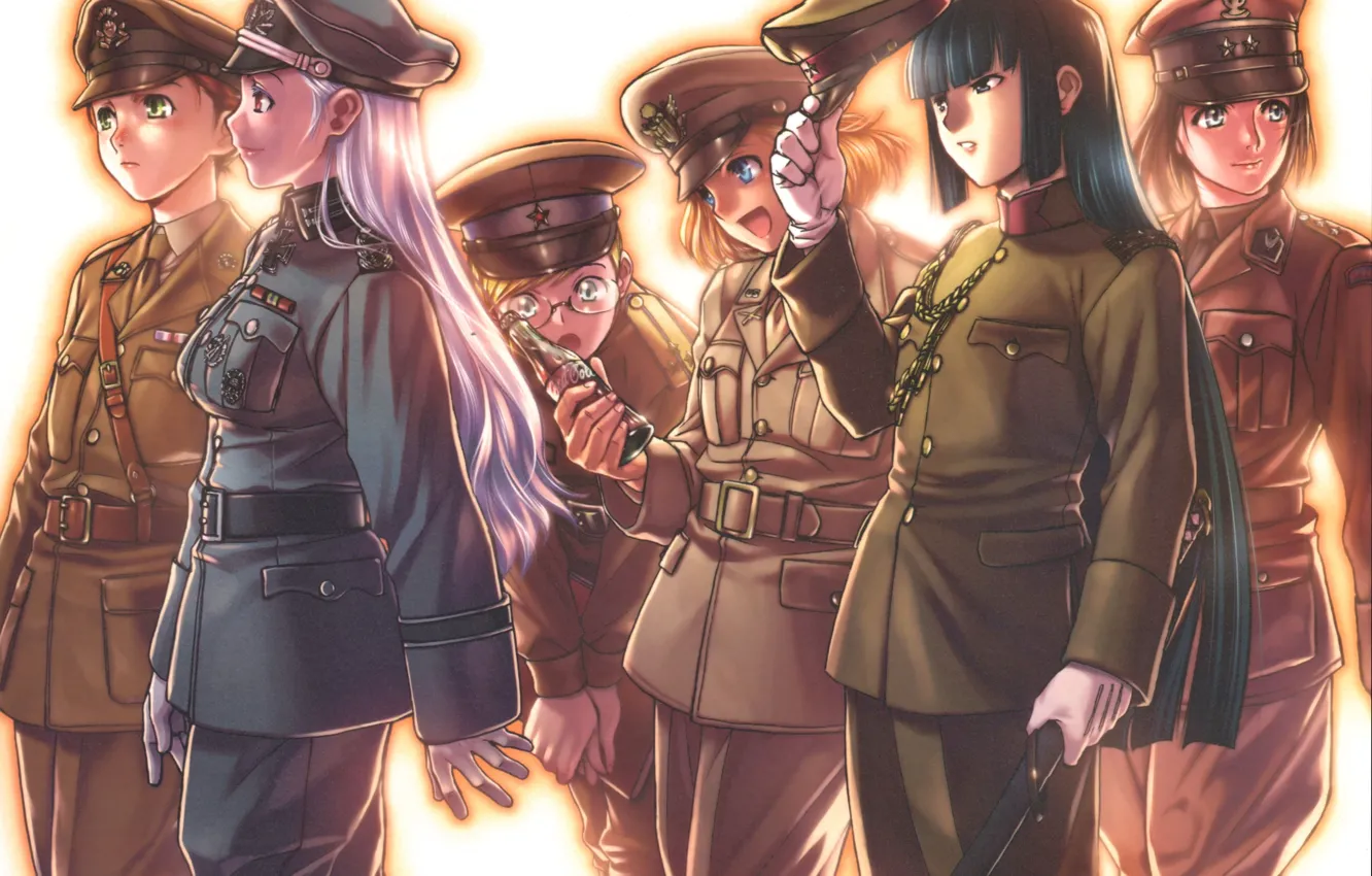 Фото обои улыбка, девушки, очки, ремень, фуражка, длинные волосы, кокарда, военная форма