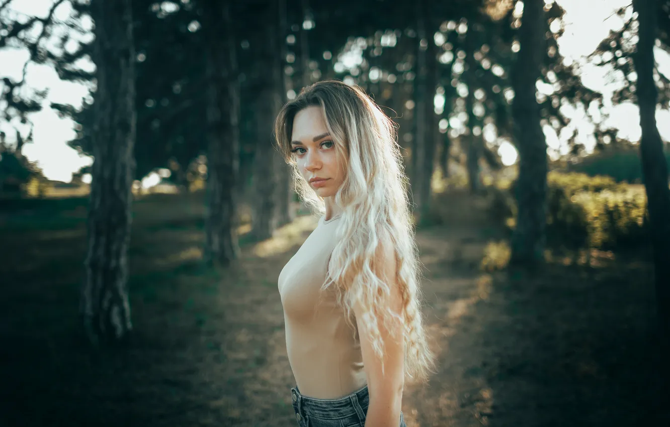 Фото обои woman, young, beautiful, model, portrait, long-haired