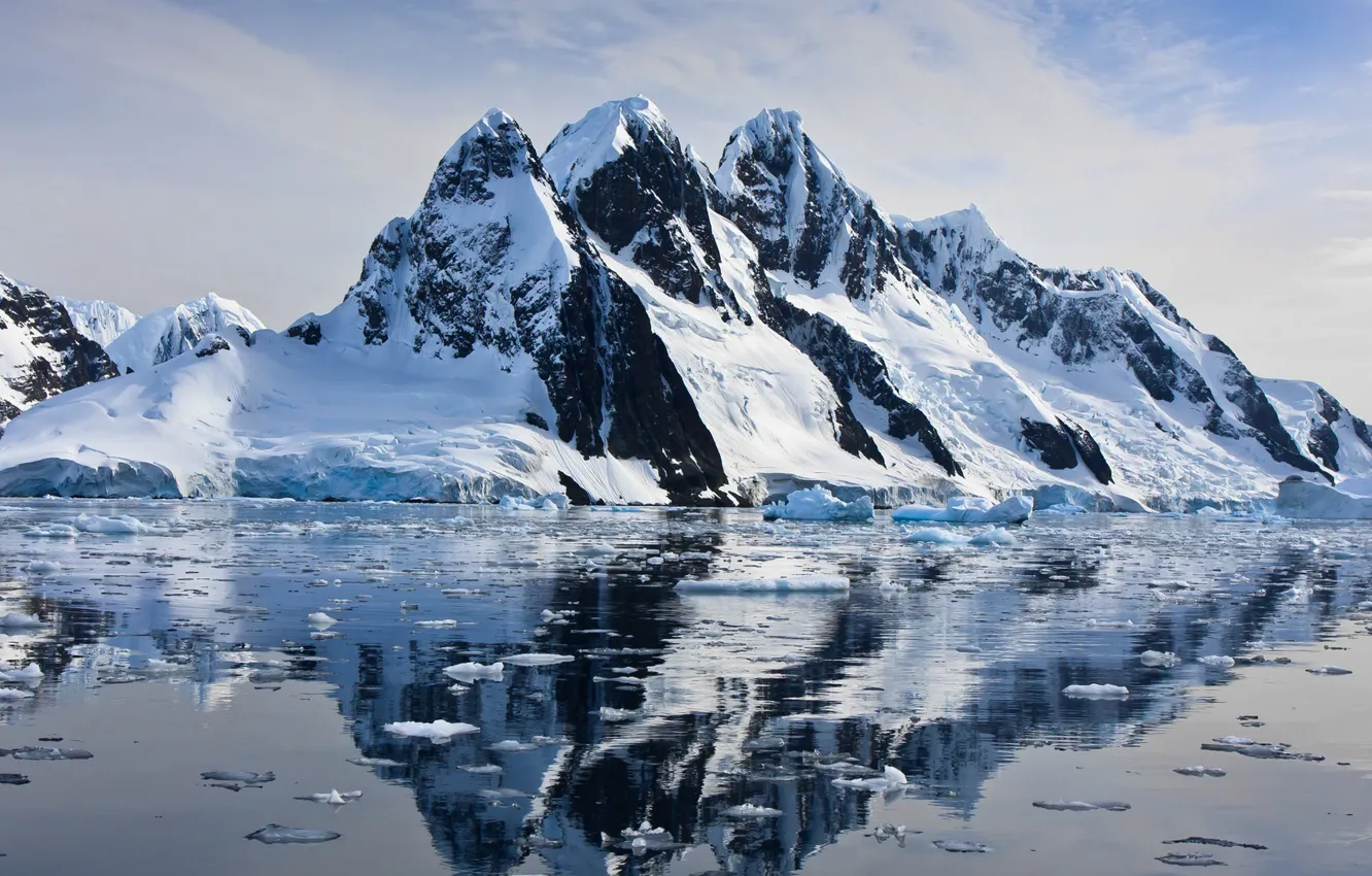 Фото обои ice, rock, water, mountain, cold, floe