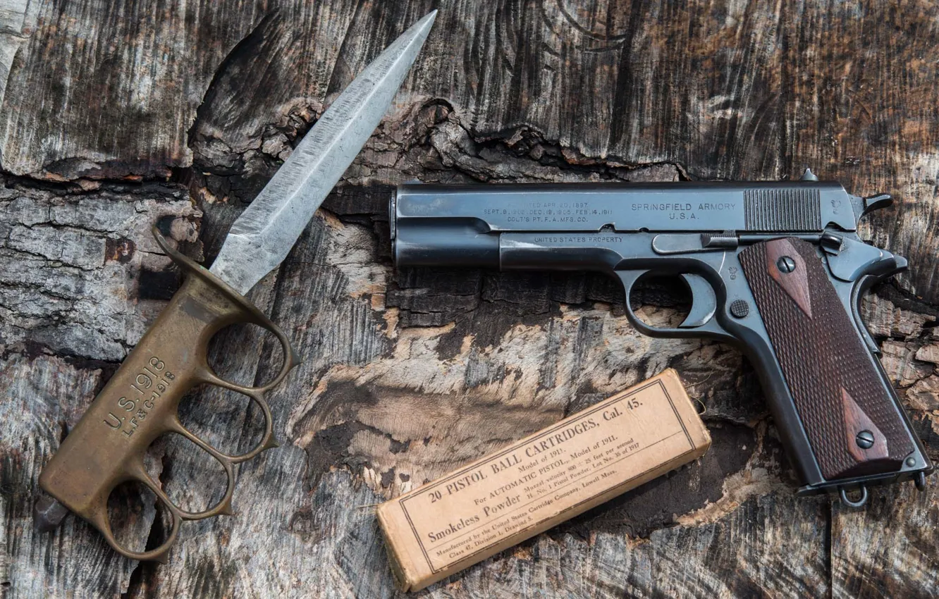 Фото обои пистолет, оружие, нож, модели, 1911, окопный, «U.S.1918 mark I», Springfield Armory