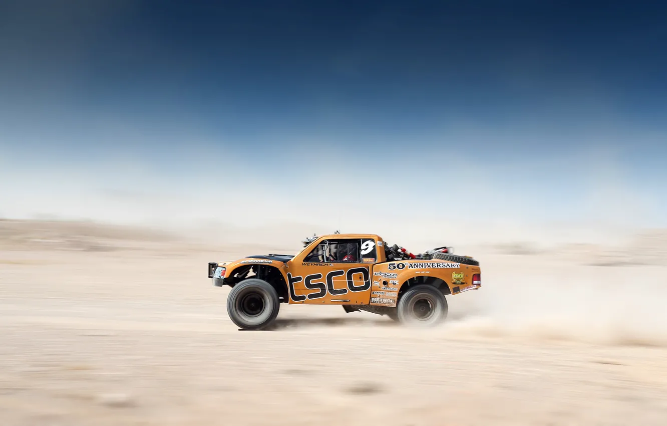 Фото обои Orange, Car, Sky, Team, Motion, Competition, Blur, Desert