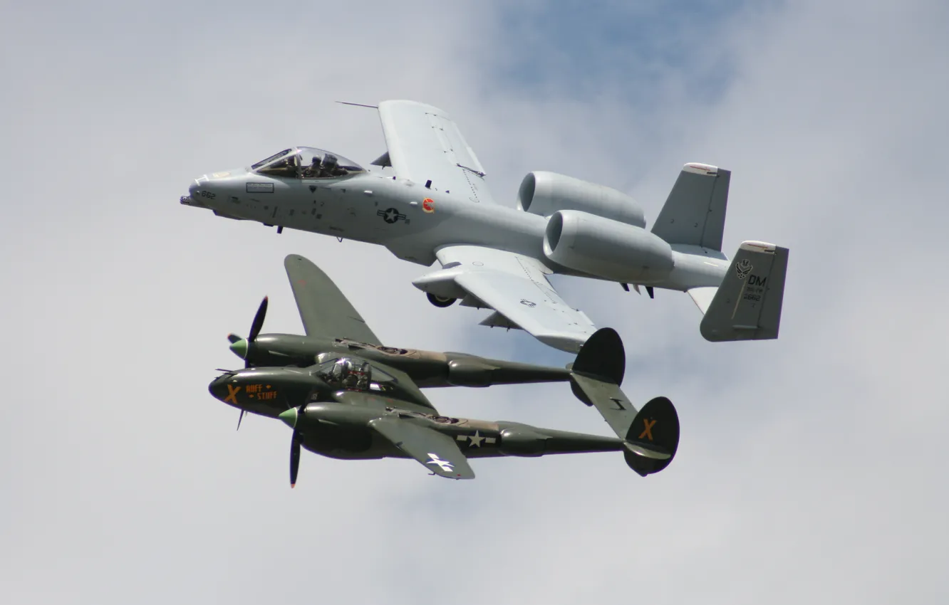 Фото обои небо, полет, истребитель, штурмовик, Lightning, A-10, P-38, Thunderbolt II