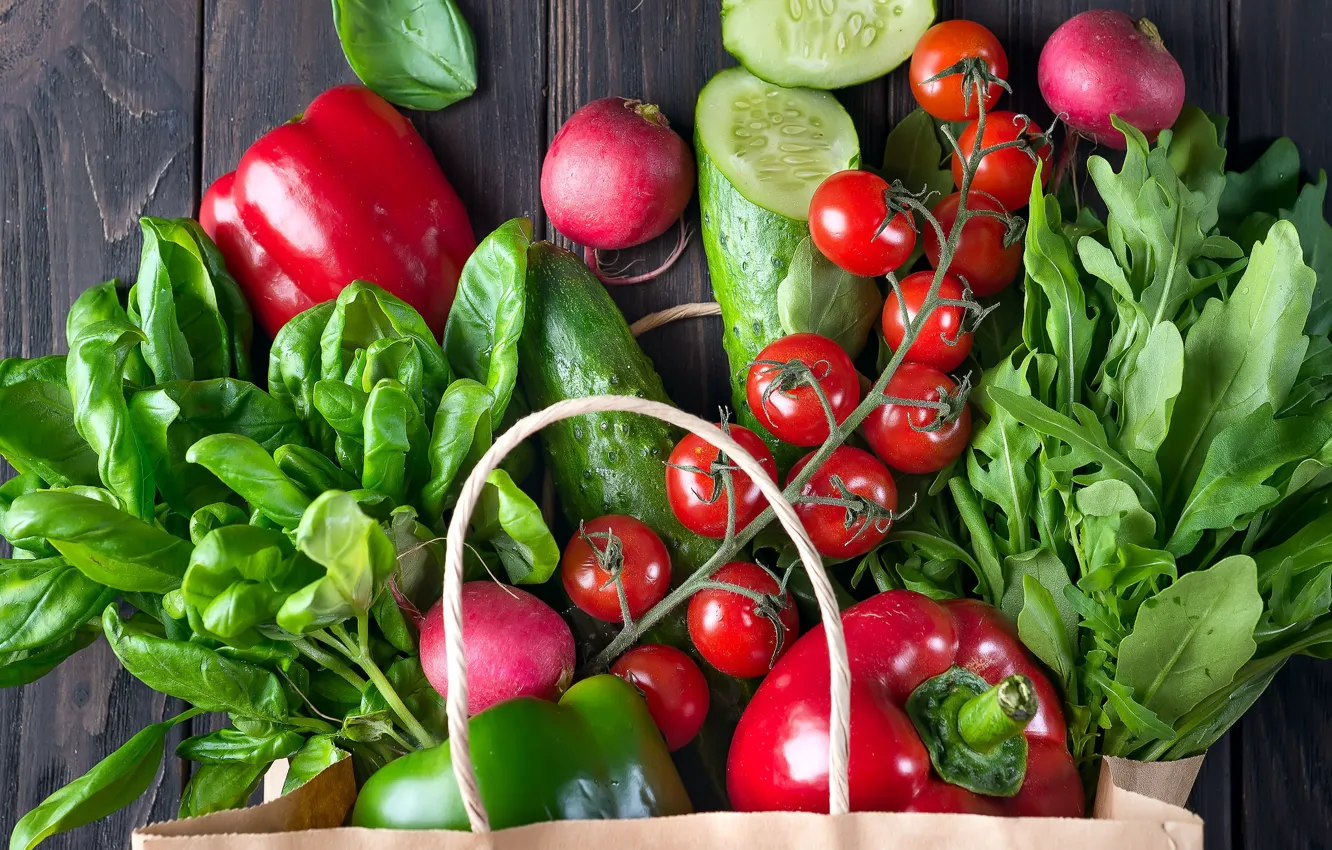 Фото обои огурец, перец, овощи, помидоры, редис, базилик, руккола