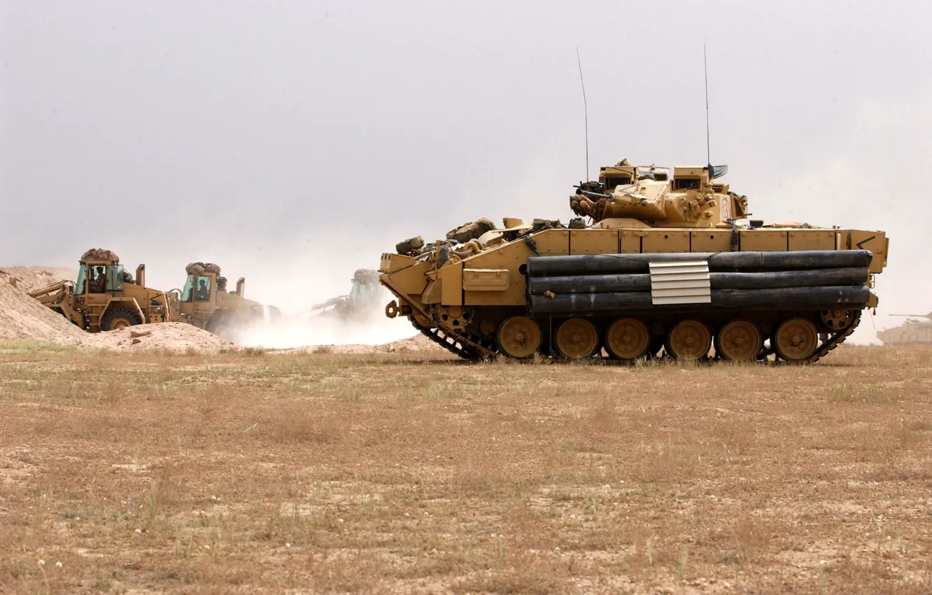 Фото обои машина, война, USA, M2 Bradley