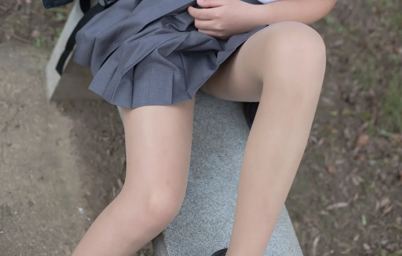 Фото обои Asian, Model, Woman, Outdoor, Skirt, Uniform, Close Up, Bench