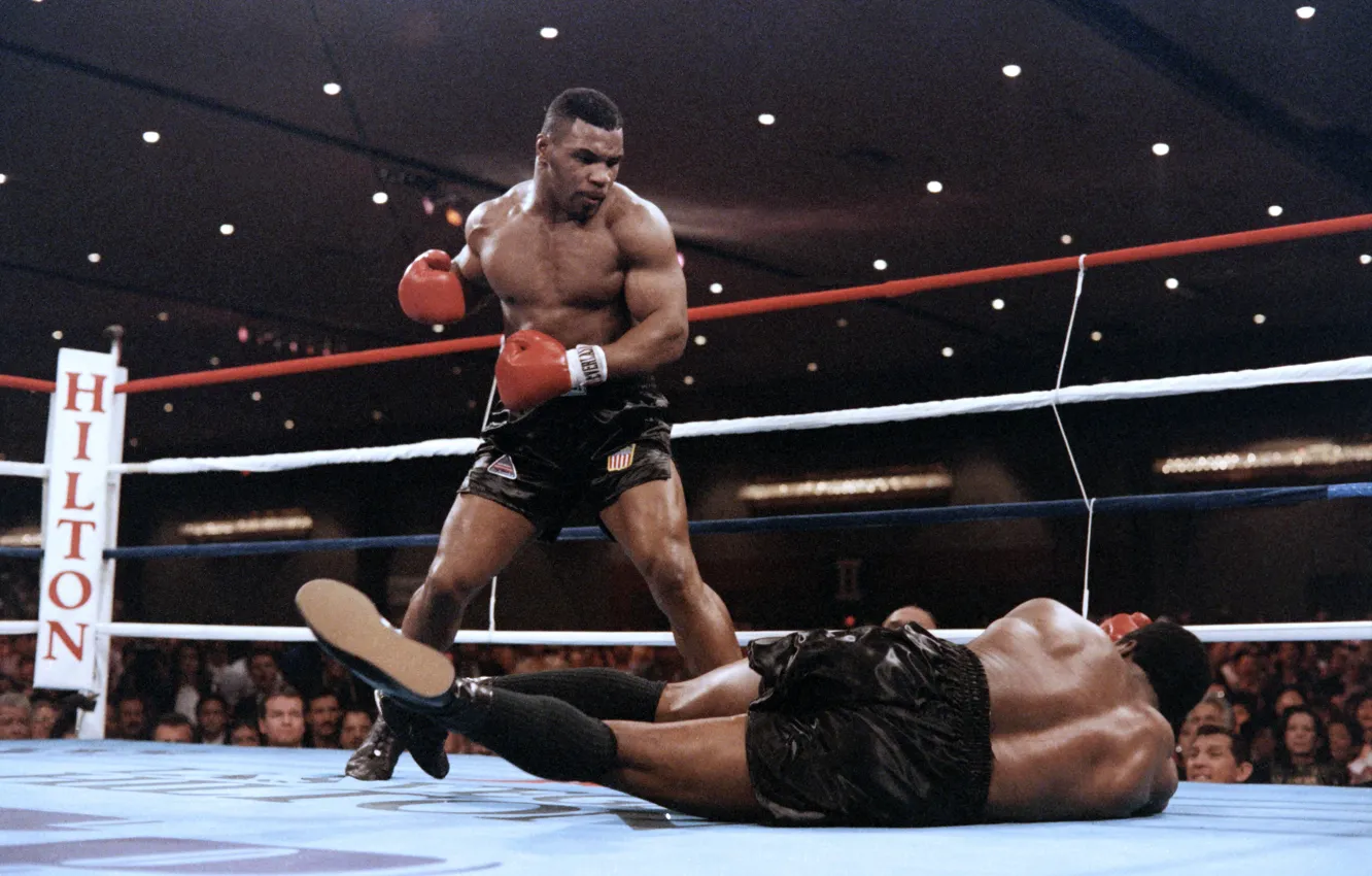 Фото обои бокс, нокаут, ринг, Mike Tyson, Майк Тайсон