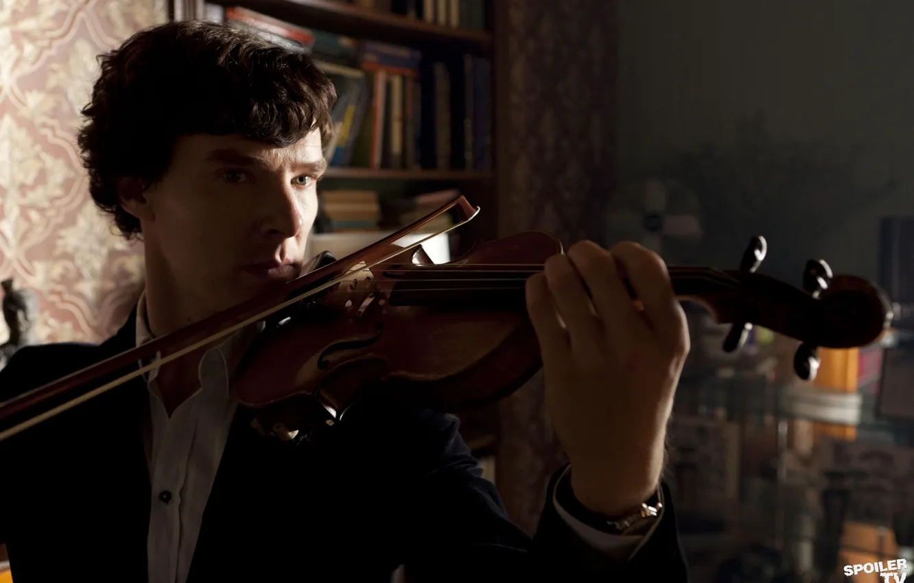 Фото обои фон, скрипка, скрипач, Бенедикт Камбербэтч, Benedict Cumberbatch, Sherlock, Sherlock BBC, Sherlock Holmes