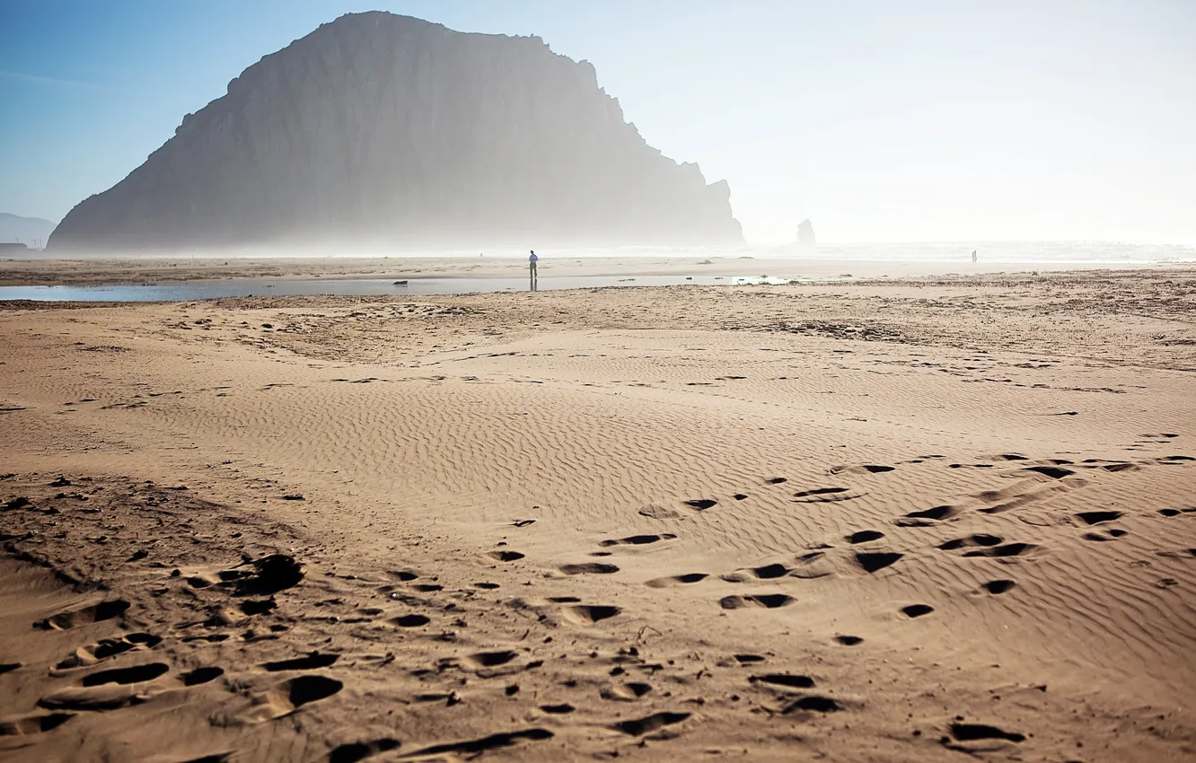 Фото обои песок, море, гора
