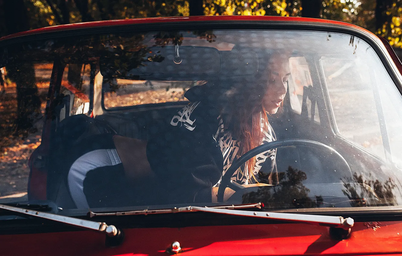 Фото обои машина, попа, девушка, поза, Inga Lis, Roma Roma