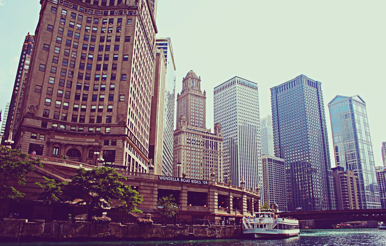 Фото обои здания, небоскребы, пароход, америка, чикаго, Chicago, сша, высотки
