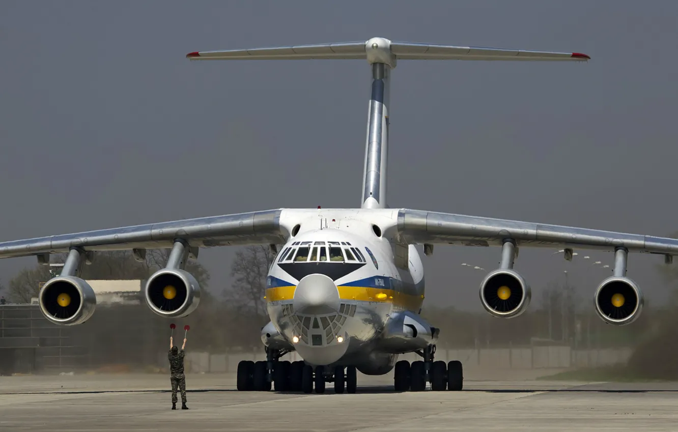 Фото обои Самолет, Украина, Военно-транспортный, Ил-76МД, Шасси, ВВС Украины