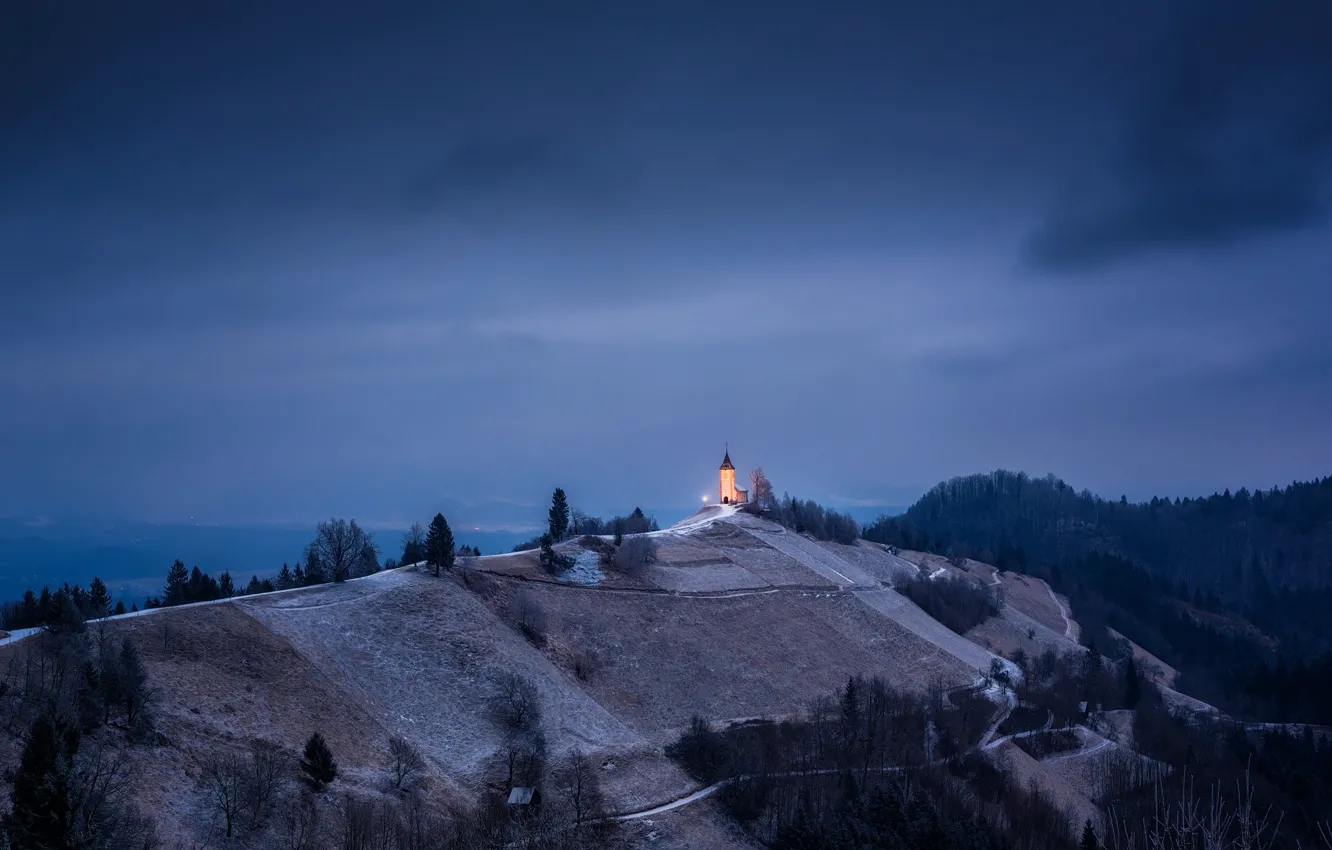 Фото обои ночь, гора, храм
